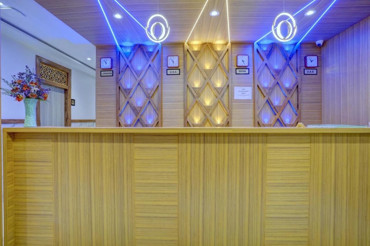 Hotel Arts International Bombaj Zewnętrze zdjęcie