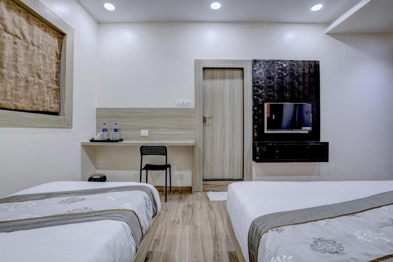 Hotel Arts International Bombaj Zewnętrze zdjęcie