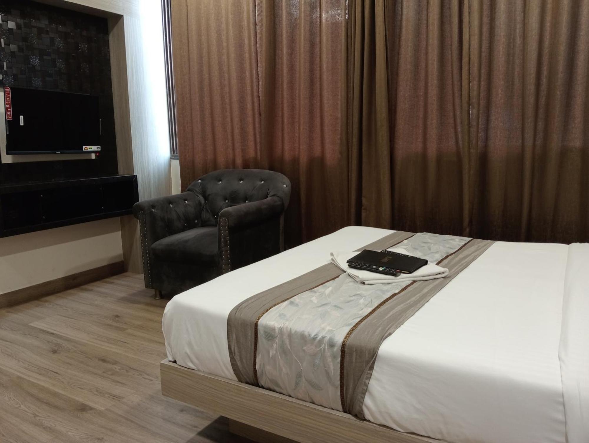 Hotel Arts International Bombaj Zewnętrze zdjęcie