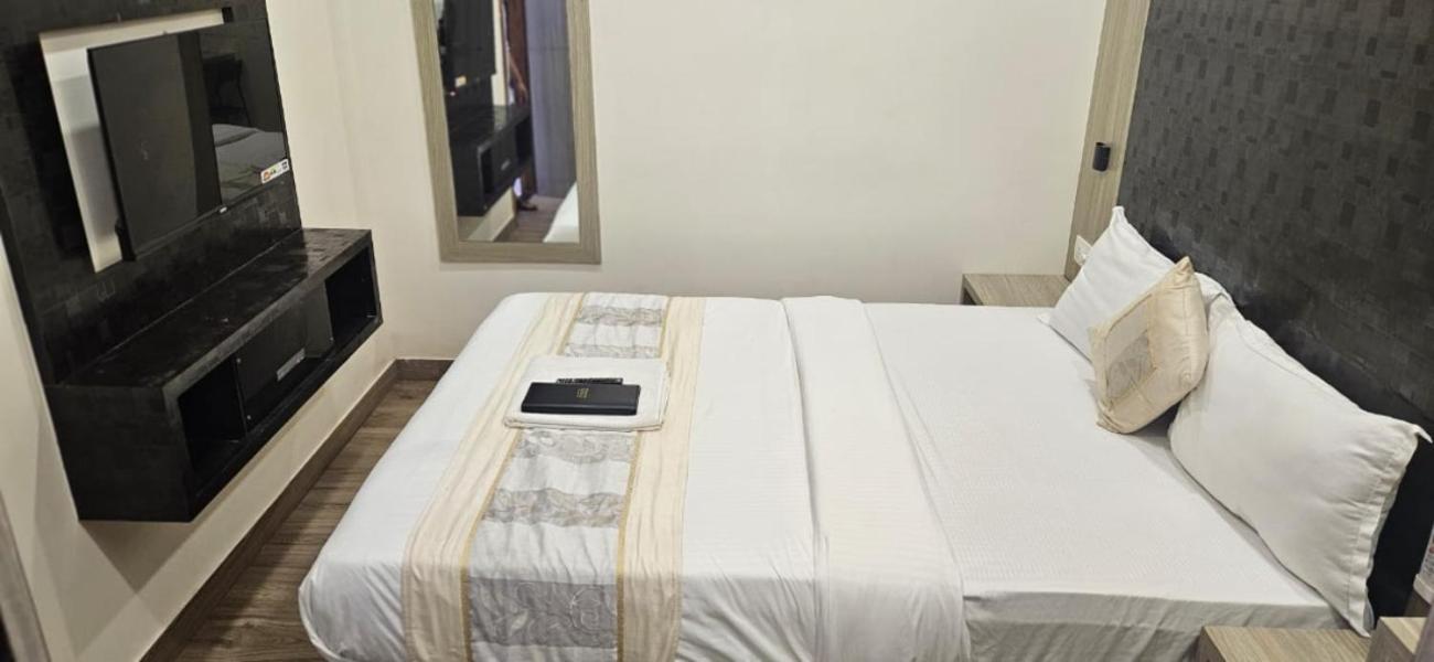 Hotel Arts International Bombaj Zewnętrze zdjęcie